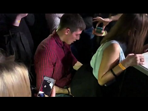 ❤️ Орыс түнгі клубындағы шынайы секс. Түнгі клубта анус пен қынапта 18 жасар орыс қызы ебілді ️❌ Сандық видео  бізде kk.gaypornforyou.ru